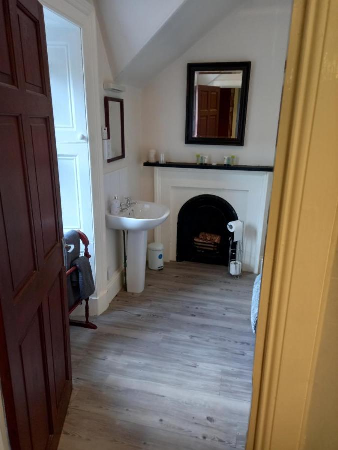 The Tushielaw Inn Selkirk Bagian luar foto